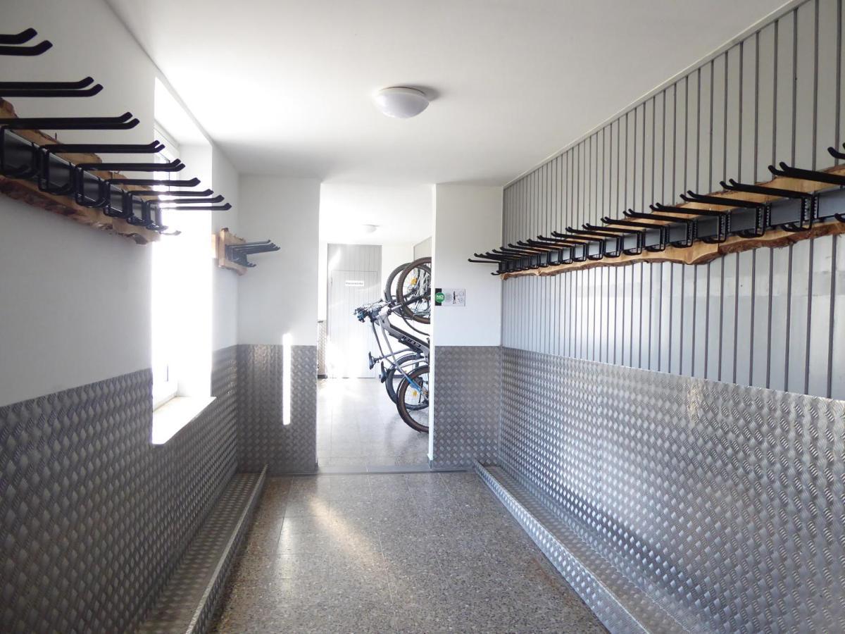 Mountain Suite Winterberg Pool Sauna Hund 4 Pers Wifi Near Bikepark Exterior photo